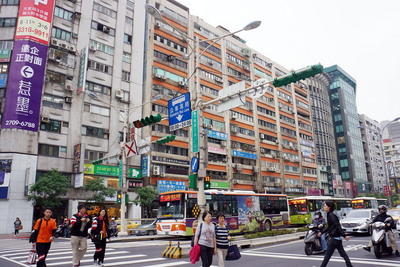 Neue Kreditkontrollen sollen Wohnungsmarkt abkühlen und ander