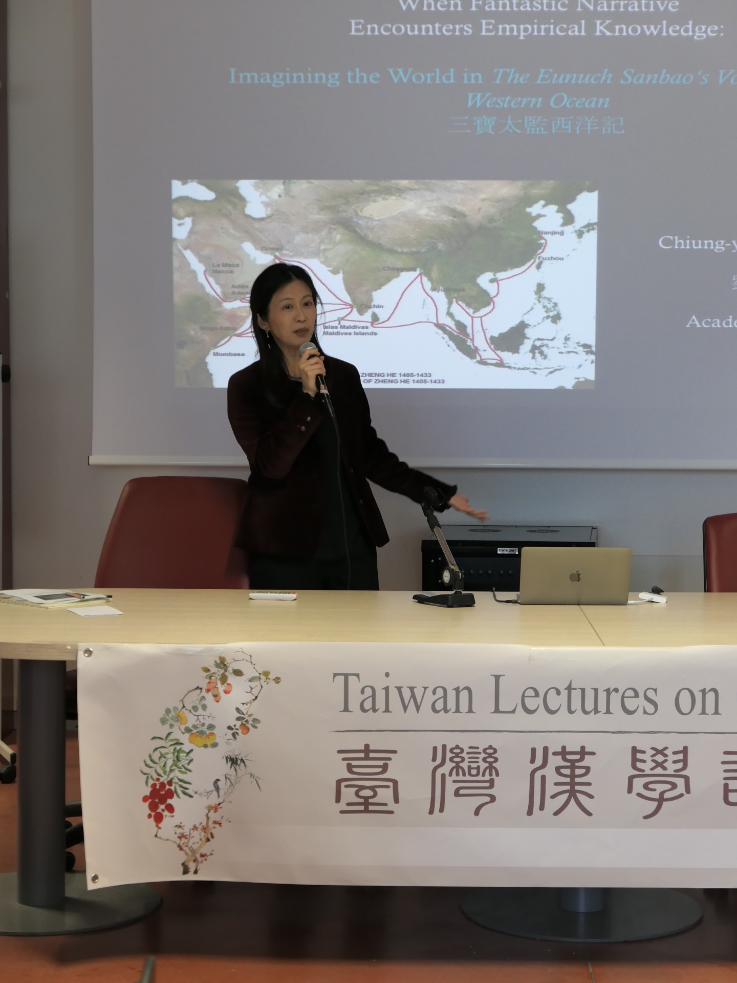 Dr. Liu: "Reise in den Westen" hat religiöse und politische Themen episode artwork