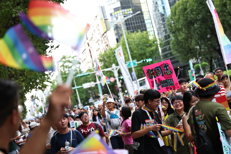 Pride Parade in Taipei episode artwork