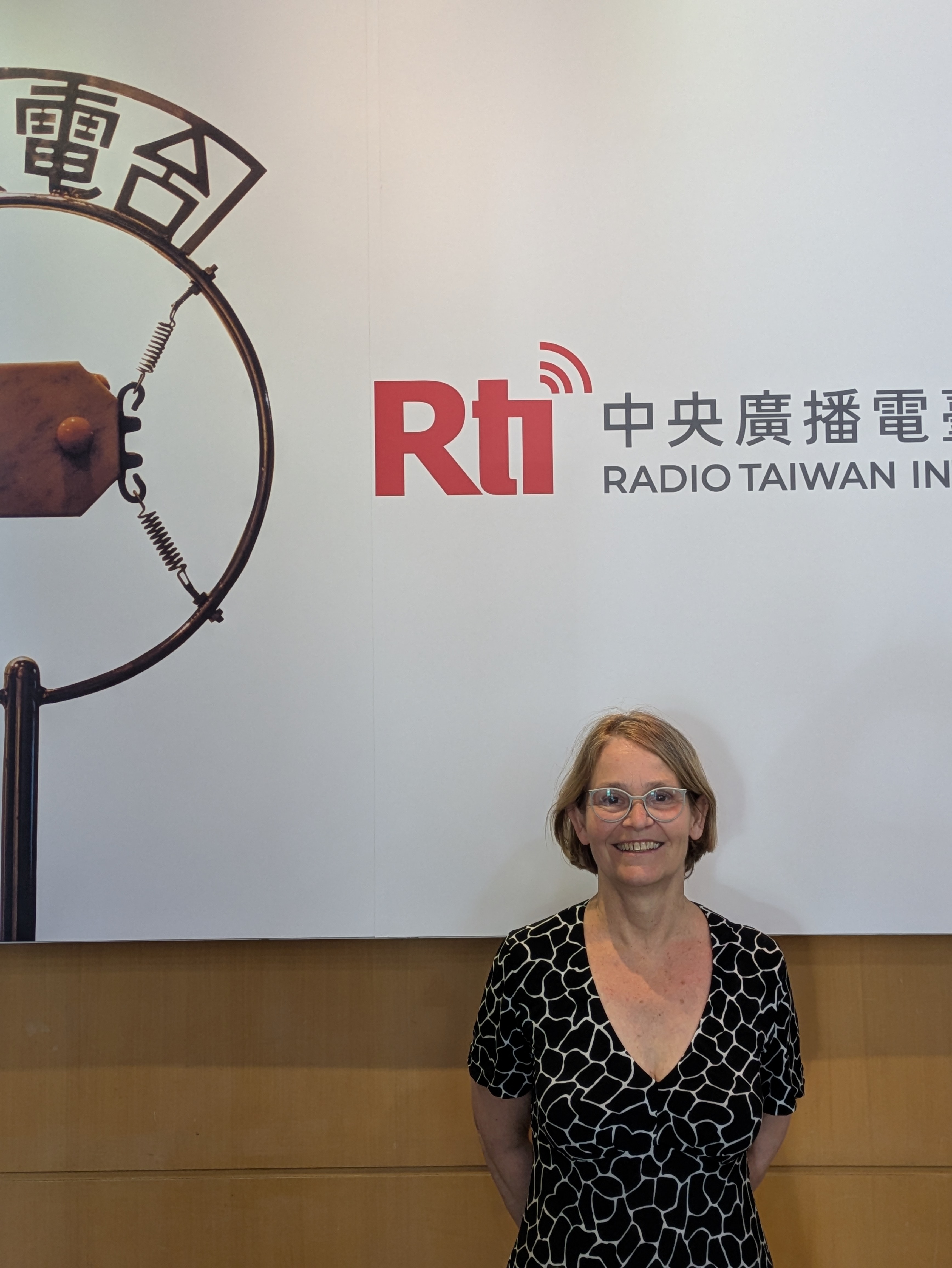 Künstlerin Susanne Jung zu Gast bei RTI (Bild von Carina Rother)
