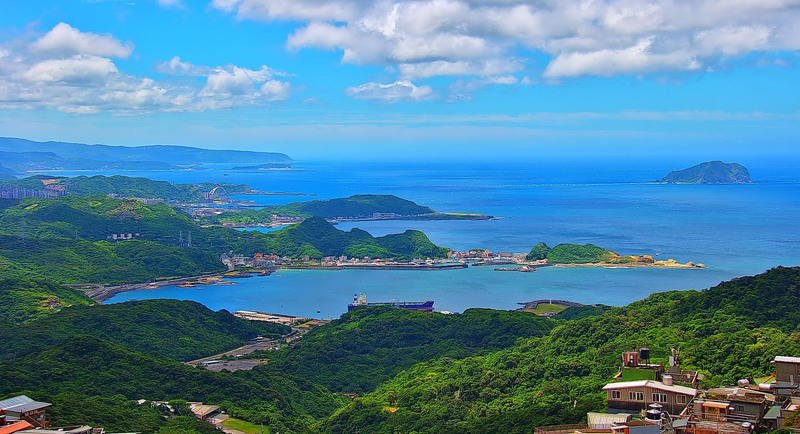 Blick von Jiufen über die Nordküste Taiwans