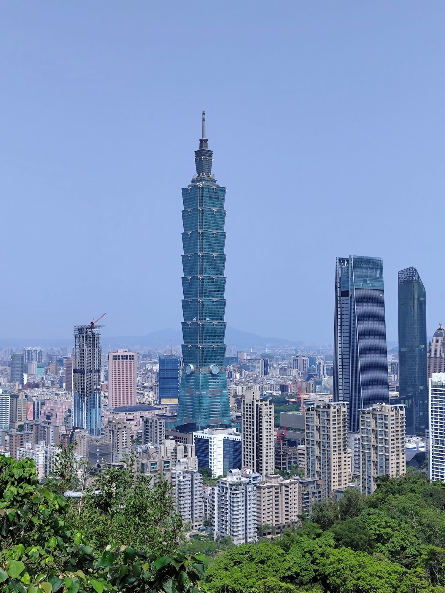 Blick auf das Taipei 101 vom Xiangshan, dem Elefantenberg (Foto: Frederik Springmann)