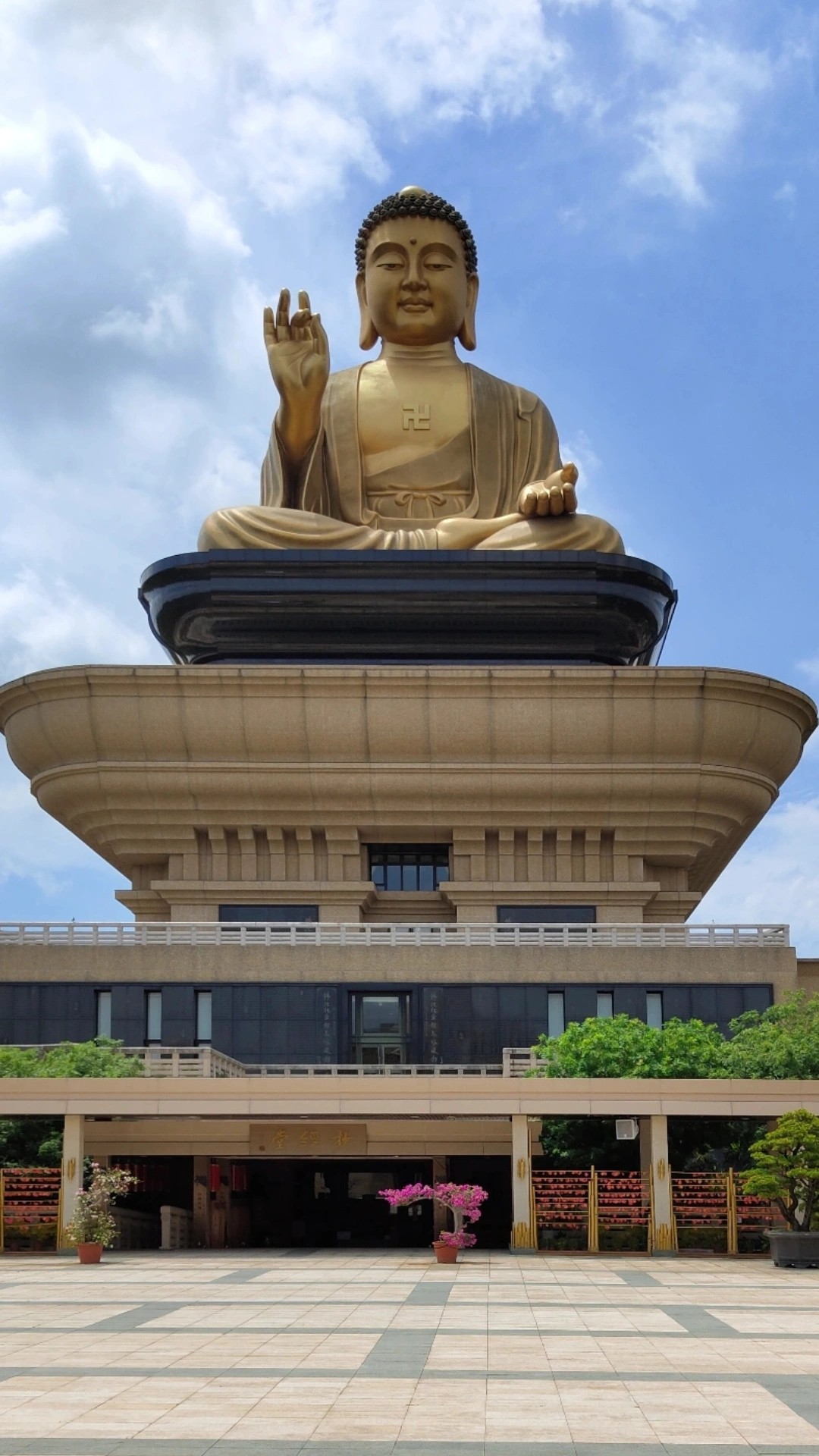 Der große Buddha des buddhistischen Klosters Fo Guang Shan (Foto: Frederik Springmann)