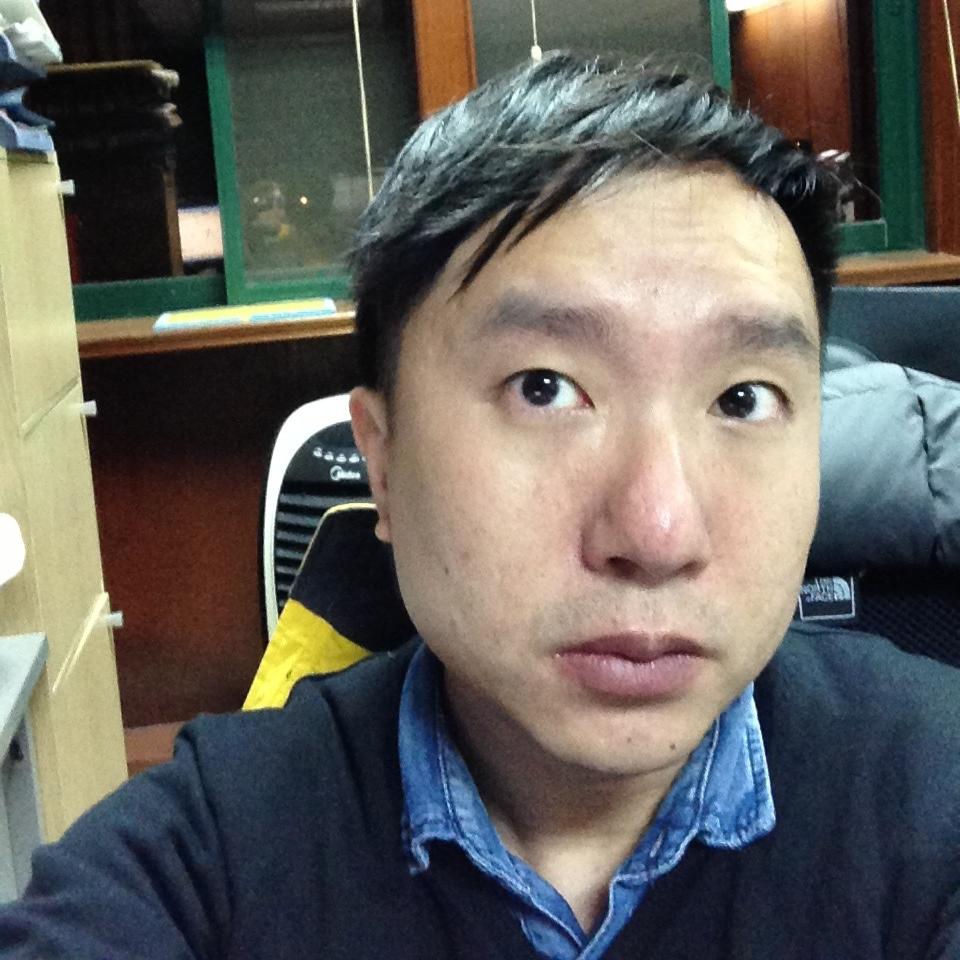 Allen Chiang, founder of Projext