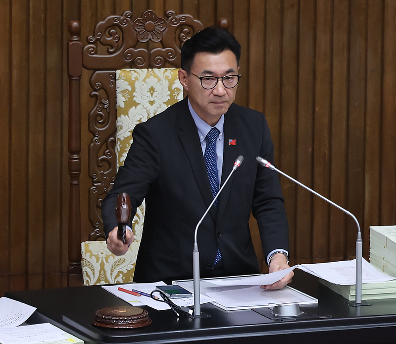 Deputy Speaker Johnny C. Chiang and his delegation made their first stop in the Czech Republic as part of their diplomatic visit to Europe. (Photo: CNA)