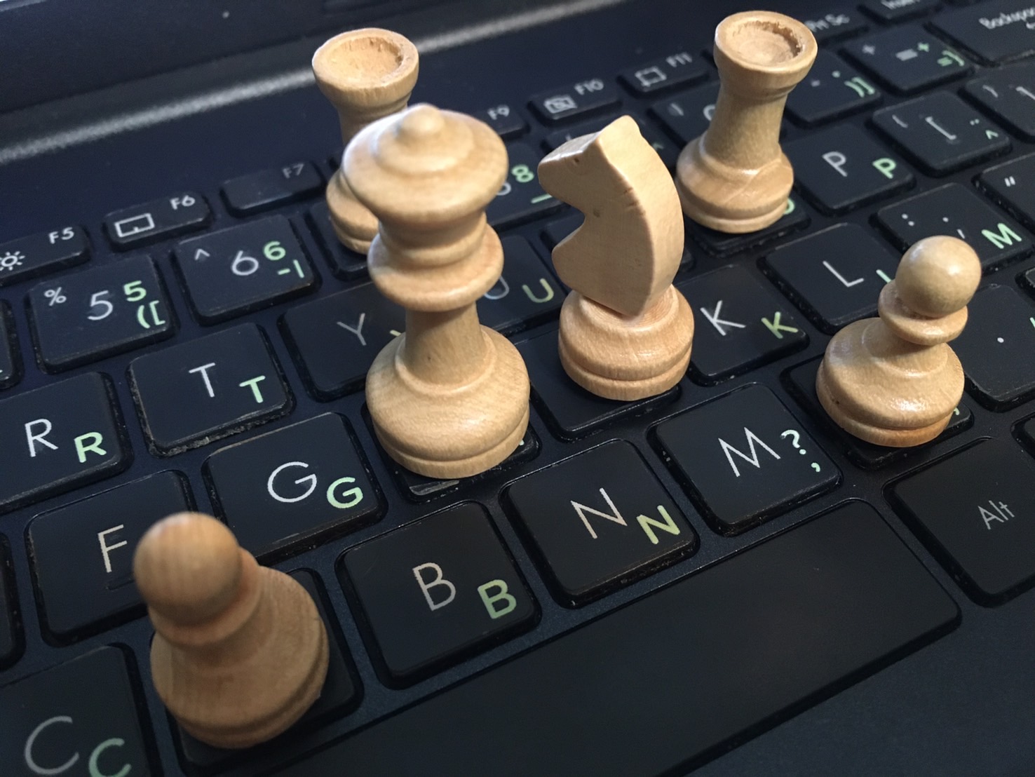 AI and rising technologies are a source of disinformation but can also fight against it