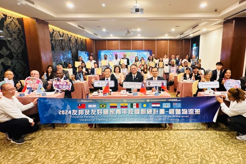 Taiwan's WDA and ICDF organized a warehousing and logistics course in the hope of improving the logistics and practical capabilities of allied trainees and promoting national diplomacy through vocational training. (Photo: CNA)