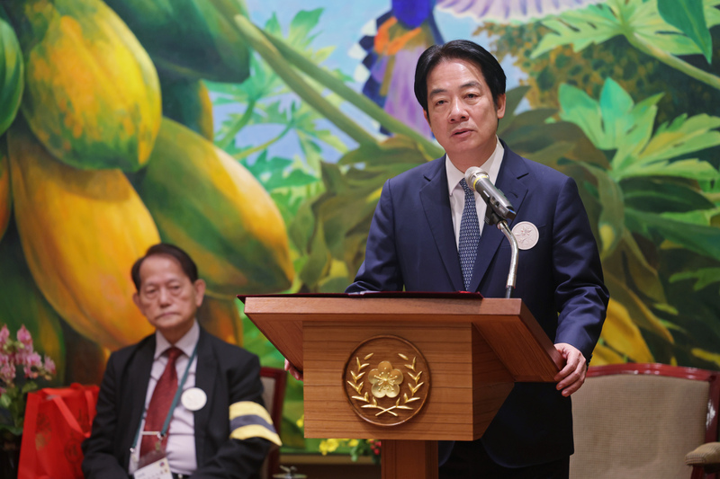 Lai Ching-te apologizes to relatives of the victims on behalf of the government, adding that transitional justice is still incomplete. (Photo: CNA)