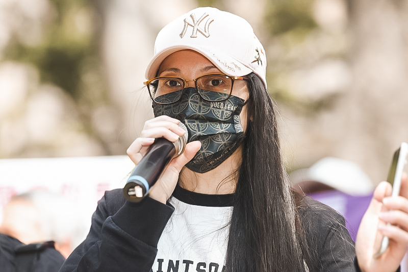 Liu, known for her "Yaya in Taiwan" account speaks at a press conference outside the Interior Ministry on March 25, 2025. (Photo: CNA)