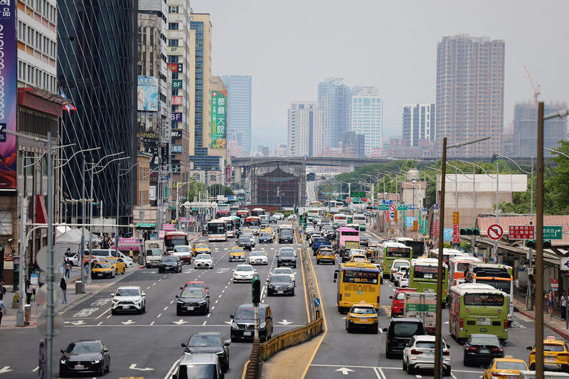 Taiwan cuts 2025 GDP forecast to 2.91%, warns of tariff and currency ...
