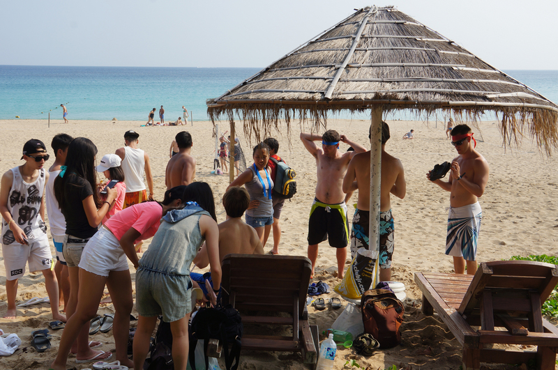 Des touristes à Kenting, dans le sud de Taiwan (Image : CNA)