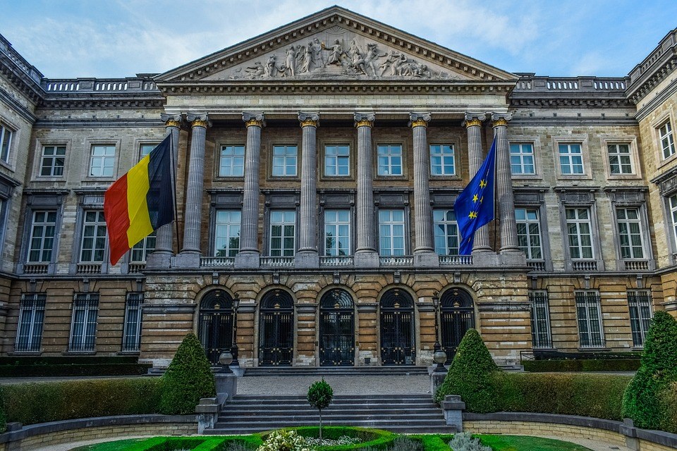 Façade du parlement belge (image Pixabay)