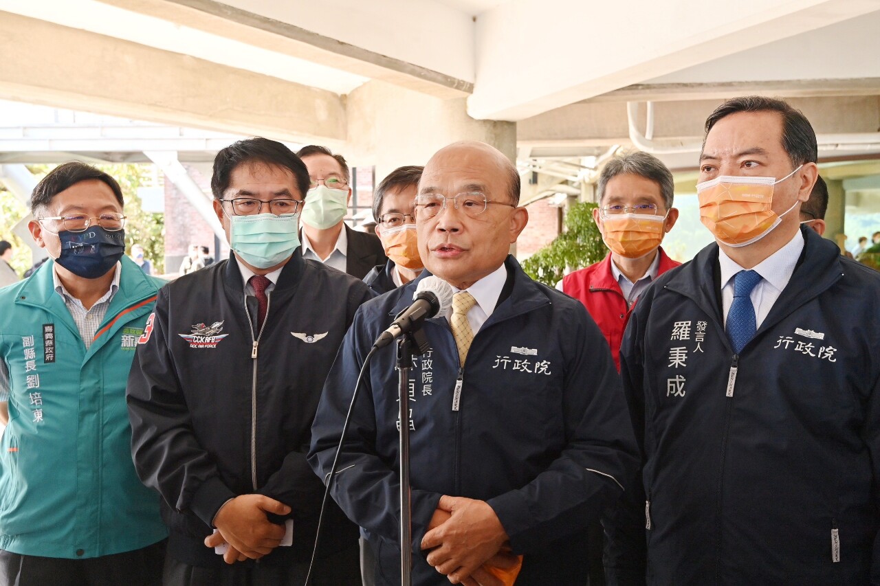 Le Premier ministre Su Tseng-chang en inspection au réservoir Tsengwen (photo gouvernement)