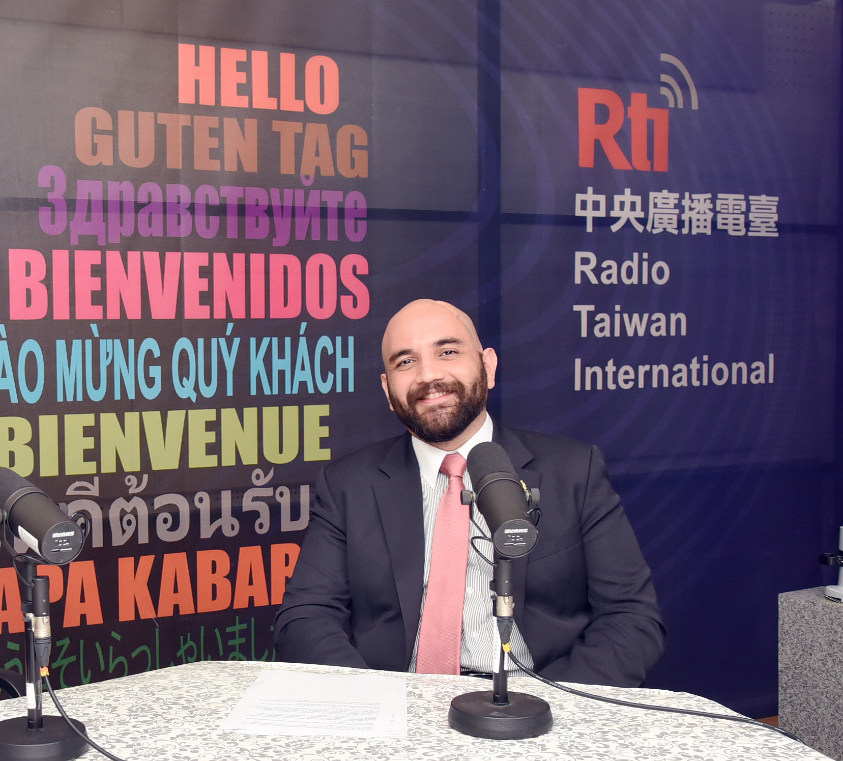 L'ambassadeur du Honduras à Taïwan Harold Burgos à RTI (photo RTI)