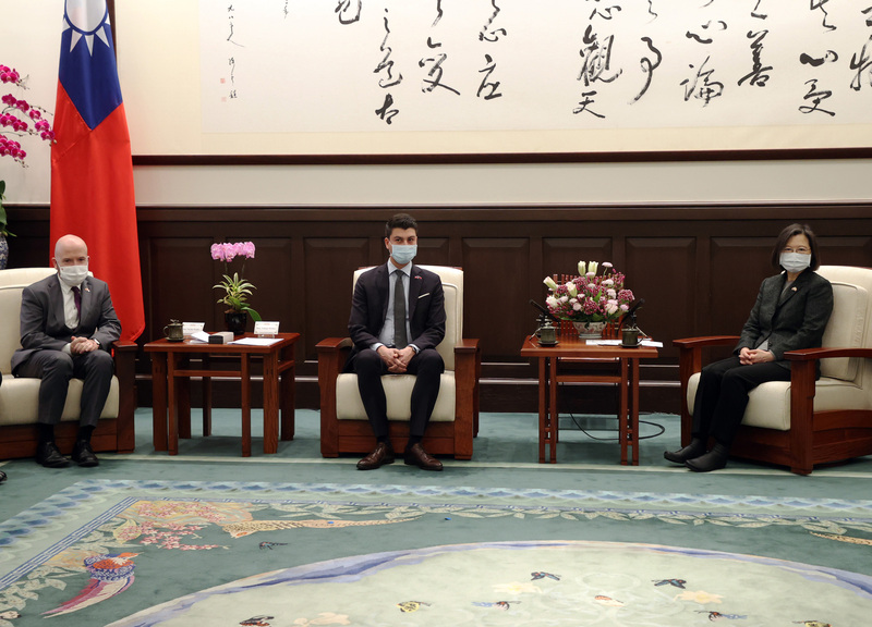 La présidente taïwanaise Tsai Ing-wen reçoit une délégation Suisse (photo CNA)