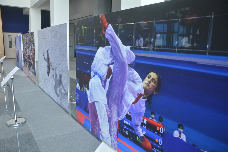 Exposition photos des femmes dans le sport (Photo CNA)