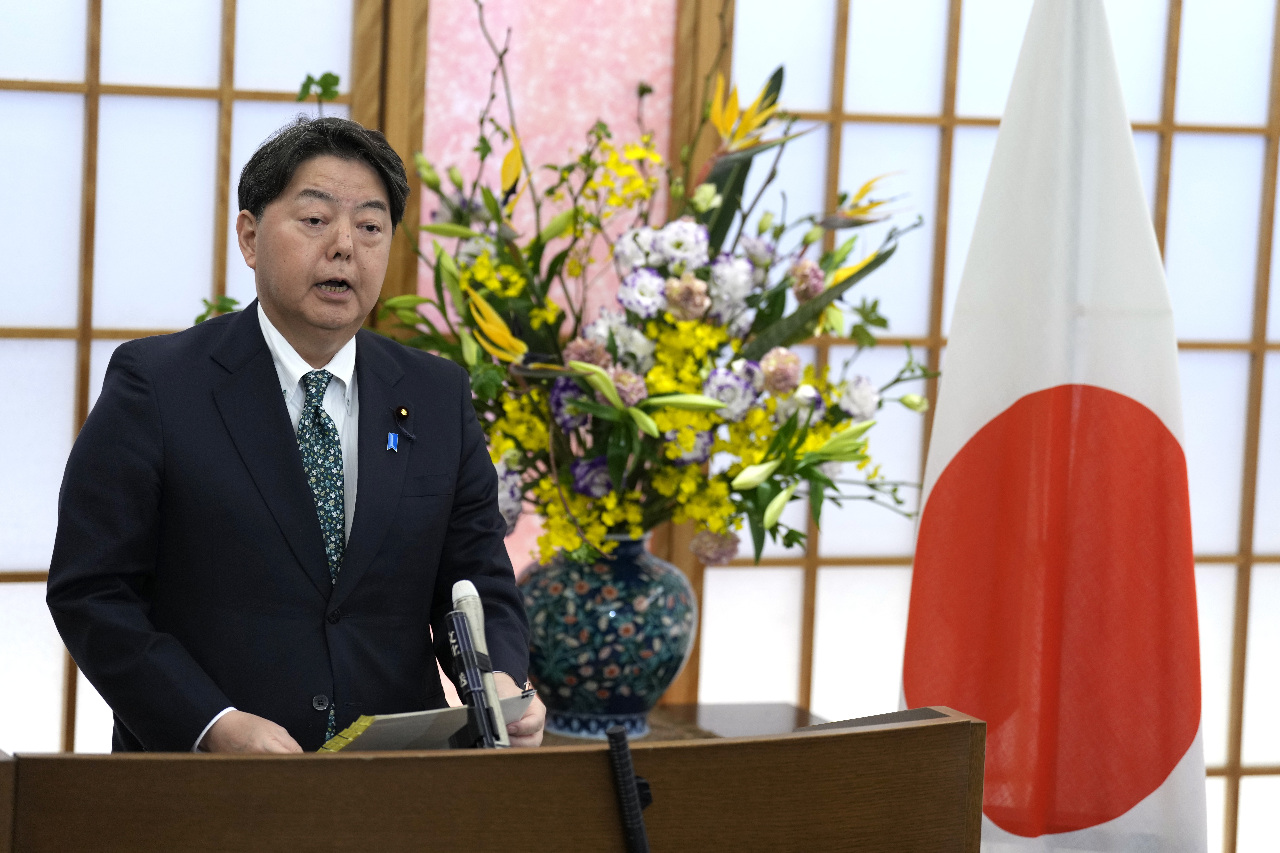 Le ministre des Affaires étrangères japonais Yoshimasa Hayashi (photo AP/TPG)