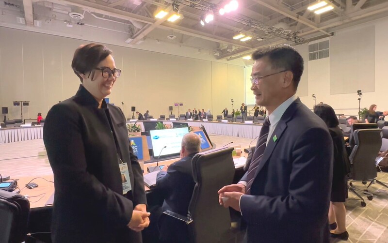 Le ministre de l’agriculture taiwanais discute d’une coopération alimentaire avec les Etats-Unis (photo CNA)