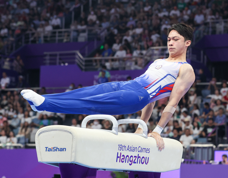 Lors de la 19e édition des Jeux asiatiques à Hangzhou, le gymnaste Lee Chih-kai (李智凱) a reçu la médaille d'or à l'épreuve du cheval d’arçons en défendant son titre de la précédente édition (Image : CNA)