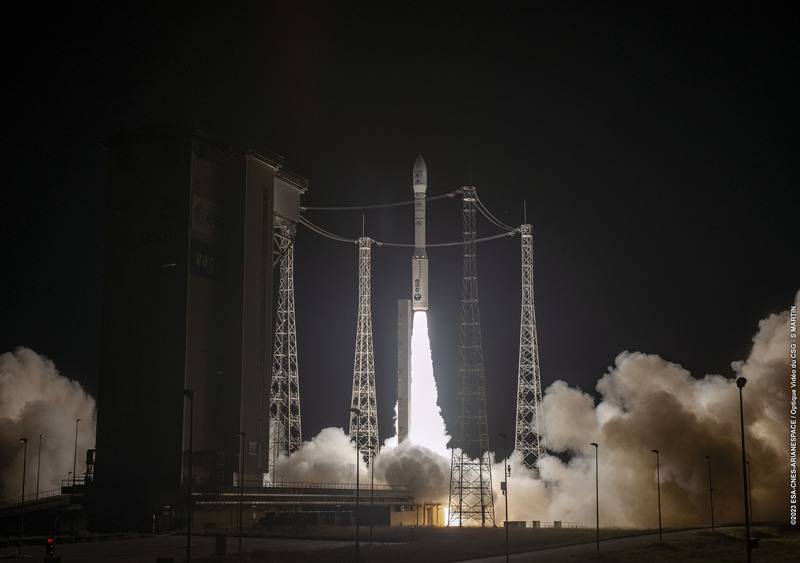 Le satellite météorologique taïwanais Triton a été placé en orbite à 600 km de la terre depuis la Guyane par la fusée Vega C de la mission spatiale du programme Arianespace (photo : CNA)