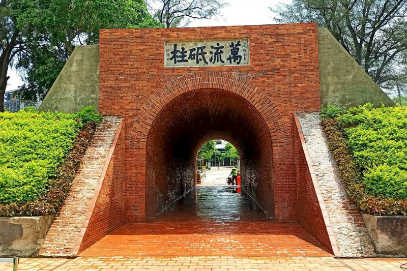 La batterie de Erkunshen (二鯤鯓砲台), un fort du XIXe siècle classé monument historique à Tainan (Image : archive CNA)