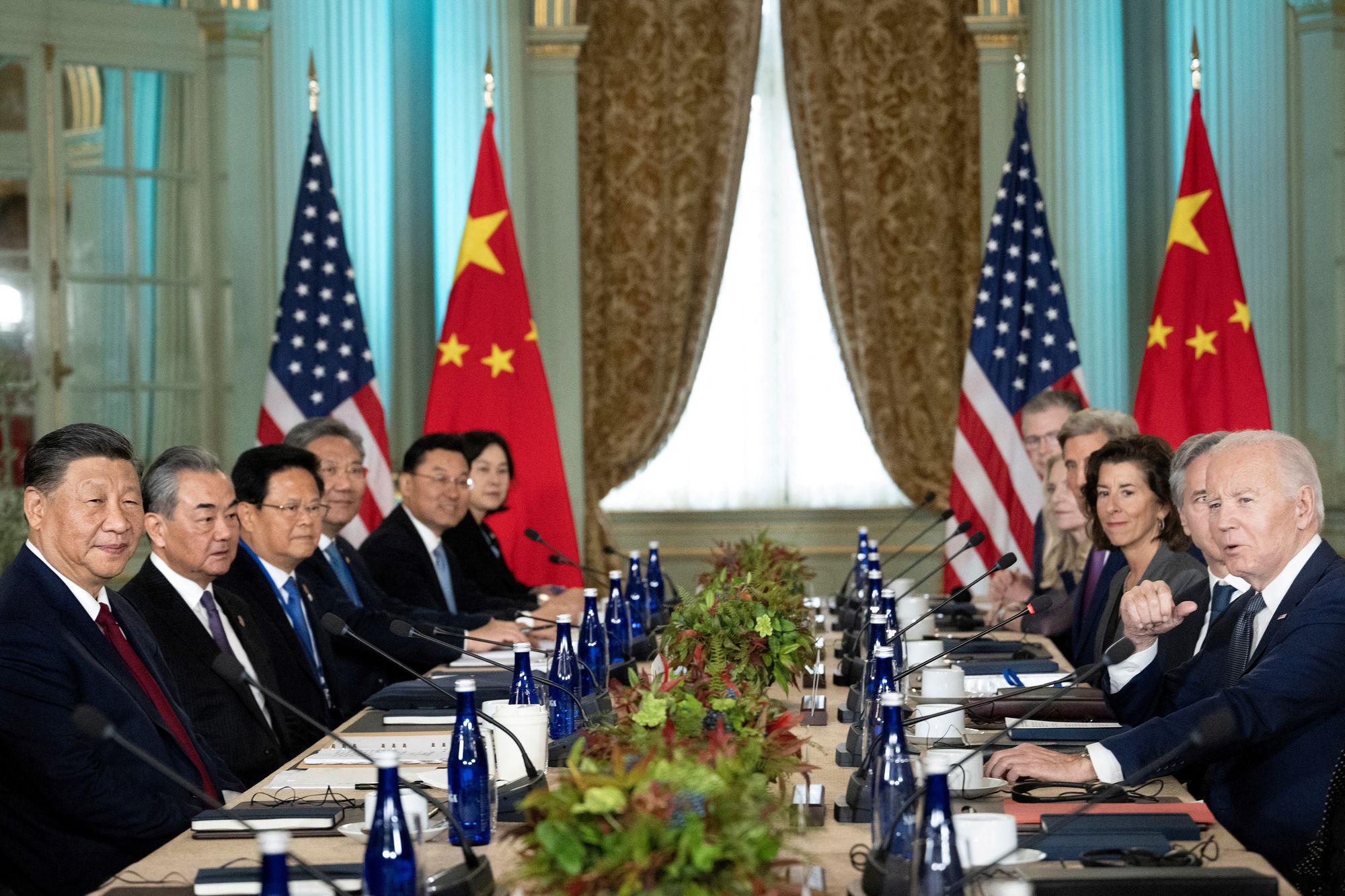 Lors de la rencontre entre le président américain Joe Biden et le président chinois Xi Jinping (習近平) qui s'est tenue mercredi à San Francisco, le dirigeant chinois a nié l'existence d'un plan d'invasion de Taïwan en 2027 (Image : AFP)