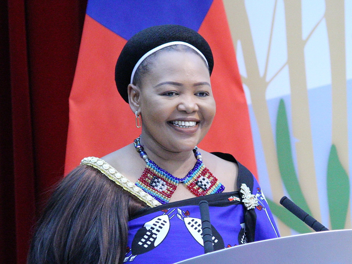La ministre des Affaires étrangères de l'Eswatini Philile Shakantu (photo, Rti/Wang)