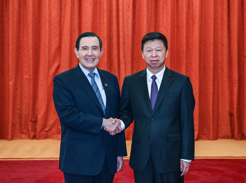 L'ancien président Ma Ying-jeou (馬英九) a rencontré le 1er avril à Shenzhen, dans le sud de la Chine, Song Tao (宋濤), le directeur du Bureau des affaires taïwanaises (photo : CNA)