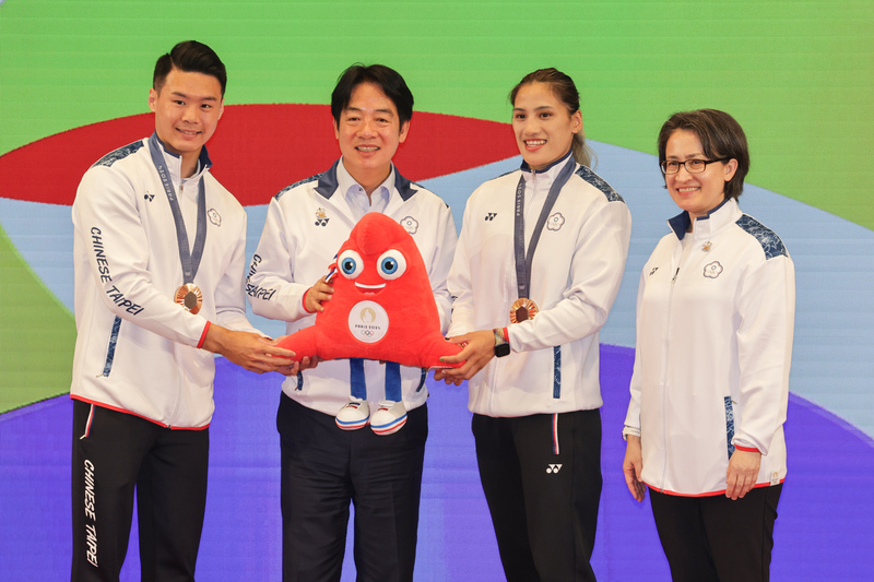 La délégation olympique reçue au Palais présidentiel (Photo CNA)