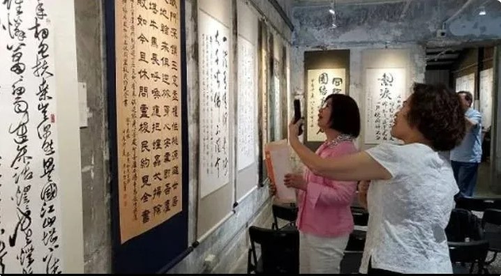 Exposition de calligraphies sur la démocratie taïwanaise (source Fondation culturelle Youngsun)