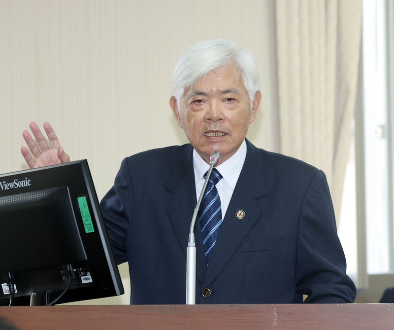 Le président de la Commission centrale des élections Lee Chin-yung (李進勇) (Image : CNA)