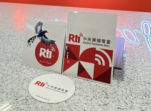 Autocollants RTI 2024 (photo Valentin Floquet)