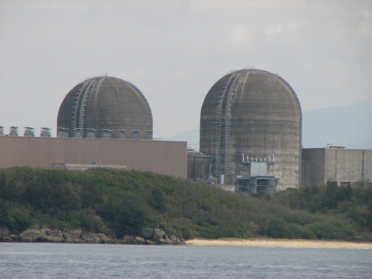 La 3e centrale nucléaire de Taïwan, à Pingtung (photo Wikipedia)