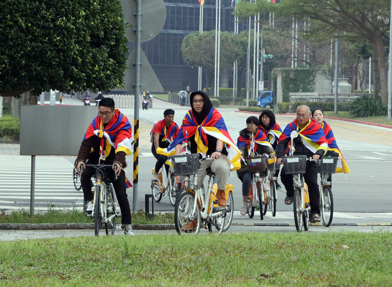Le mouvement Cycling for a Free Tibet attire l'attention des Taïwanais sur la pression chinoise au Tibet, à Hong Kong et dans le monde (photo CNA)