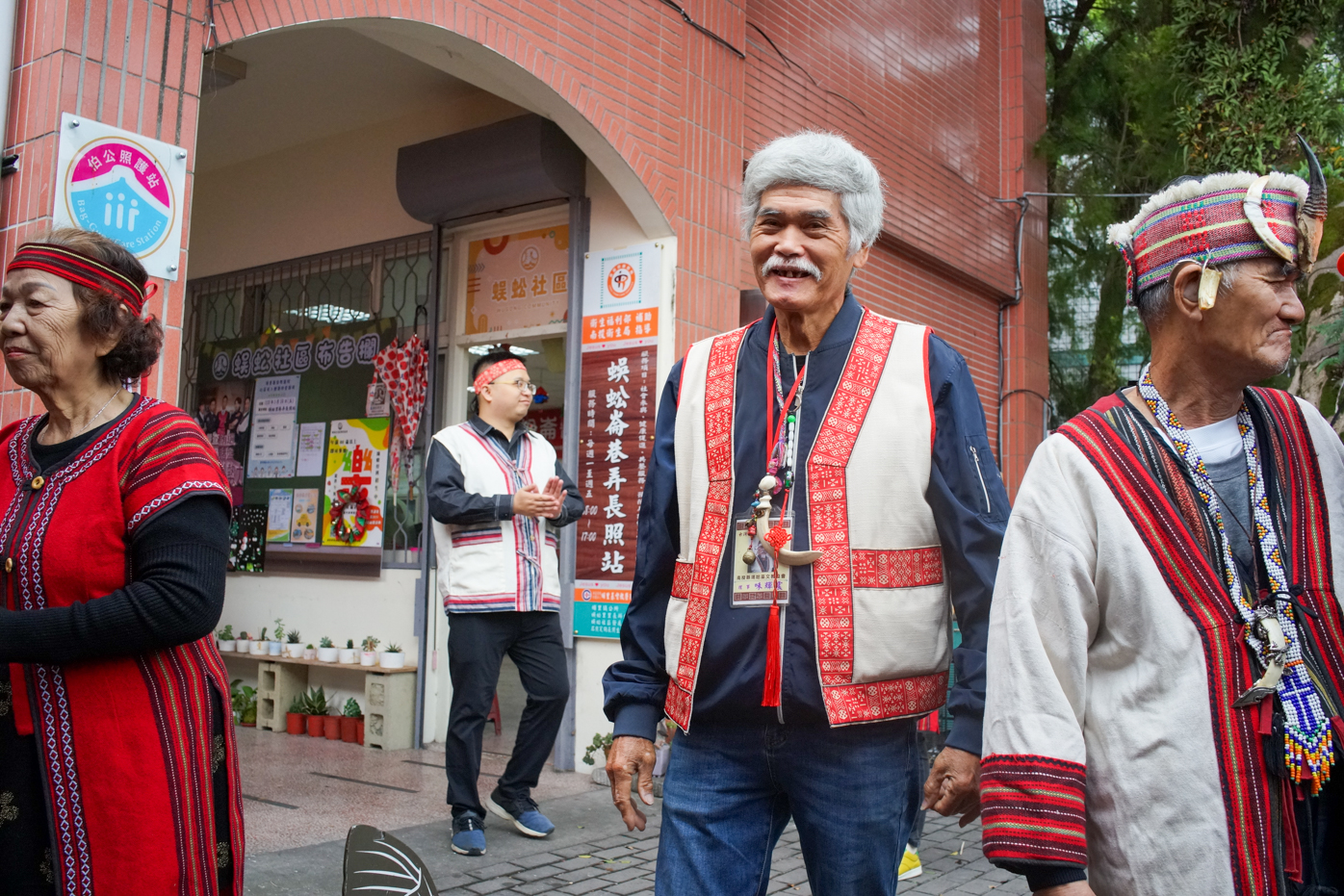 M. Wei interviewé dans le reportage (photo © Sasa)