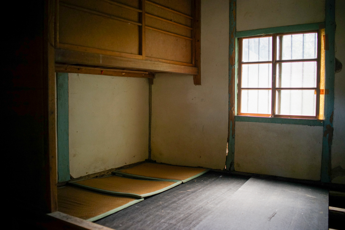 L'ancienne chambre de style japonais peut servir pour loger des stagiaires de manière temporaire, mais elle est trop humide pour y habiter de manière durable (photo : Sasa)