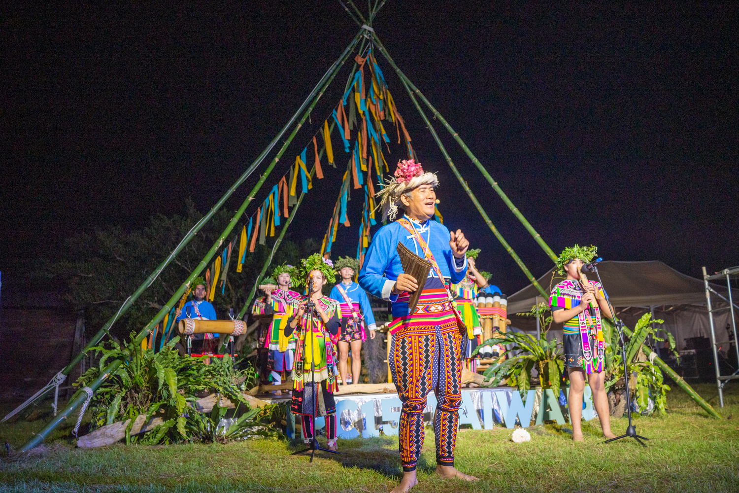 Chanteur Amis (photo Sasa)