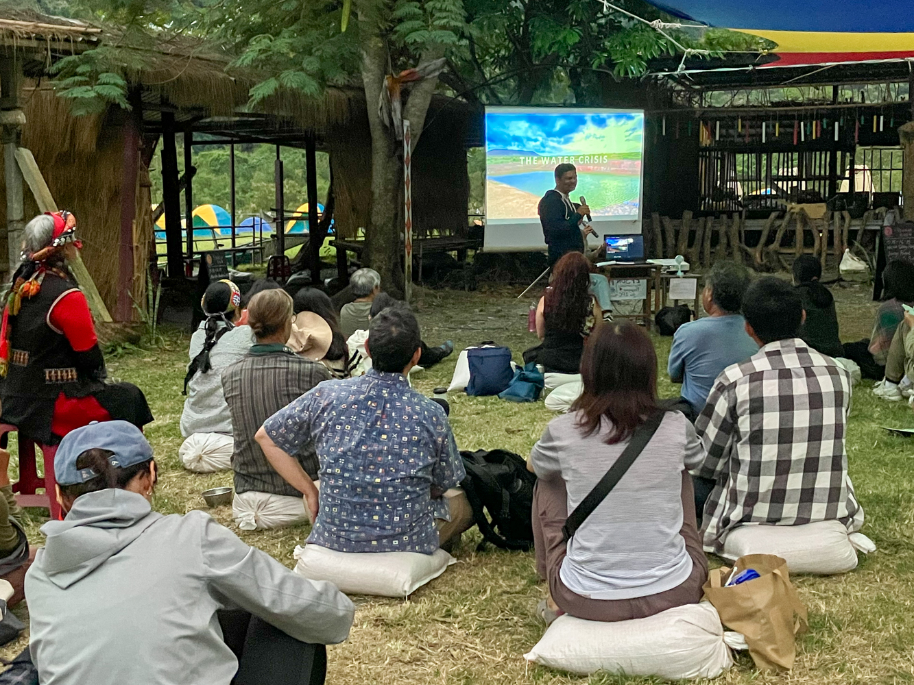 Dr Pol présente la fondation Pa'ani (photo : Sasa)