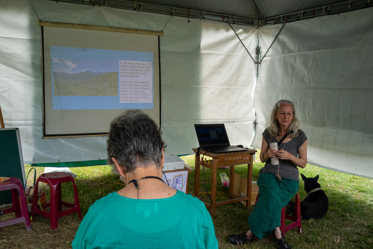 La permacultrice Tammy Turner qui enseigne à Taiwan (photo : Sasa)