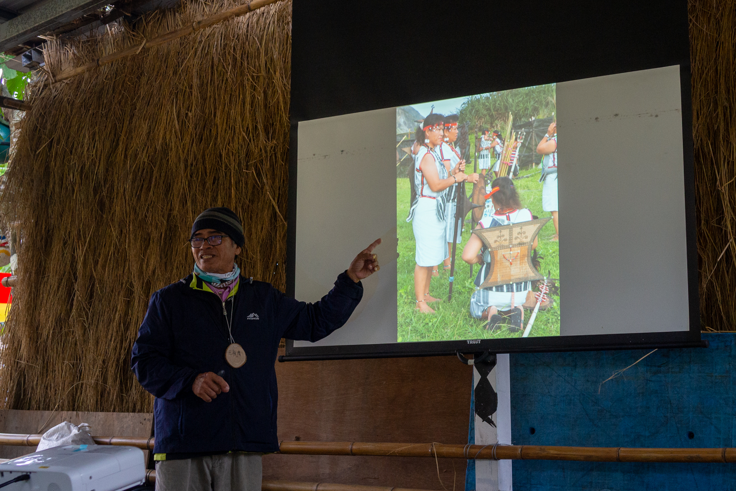 Wang Guiqing présente les traditions Tao de l'île des Orchidées (photo : Sasa)