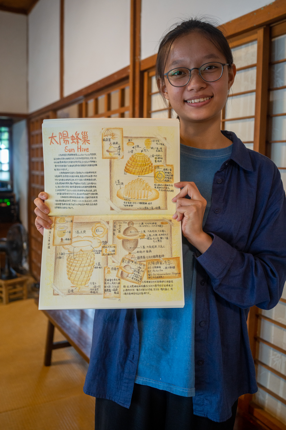 Hsu Chi-hsuan qui a écrit, illustré et publié un livre jeunesse sur l'impact des pesticides sur les abeilles (photo : Sasa)