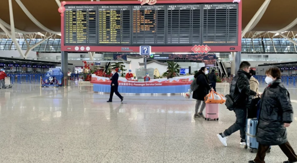 situasi di bandara internasional Shanghai Pudong (foto: internet)