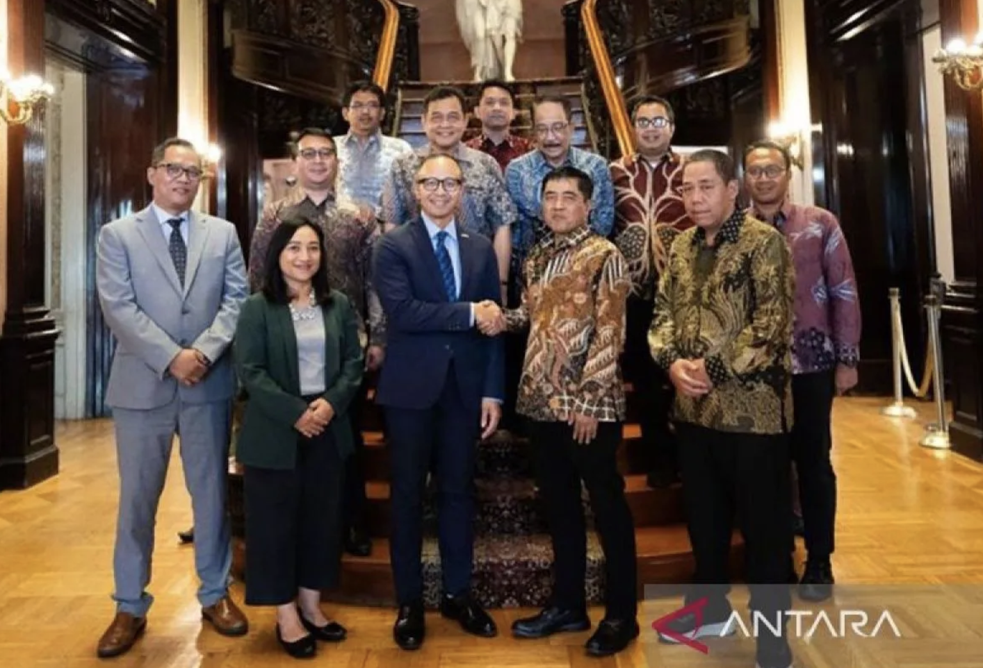 Pemerintah Indonesia melalui Kementerian Perdagangan (Kemendag), Kementerian Kelautan dan Perikanan (KKP), dan Kedutaan Besar RI di Washington, D.C. melalui Atase Perdagangan melakukan pertemuan dengan pihak otoritas Amerika Serikat (AS) terkait dengan ekspor udang beku Indonesia (foto: Antaranews)