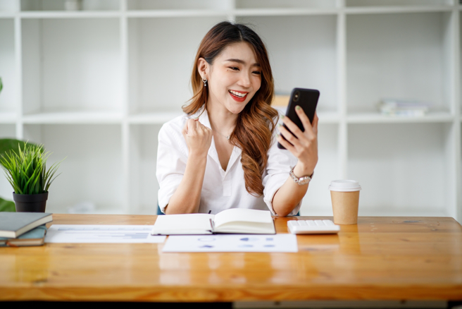 Keberuntungan Berpihak pada Anda! 4 Zodiak Ini akan Mengalami Perubahan Besar di Akhir Tahun 圖/shutterstock