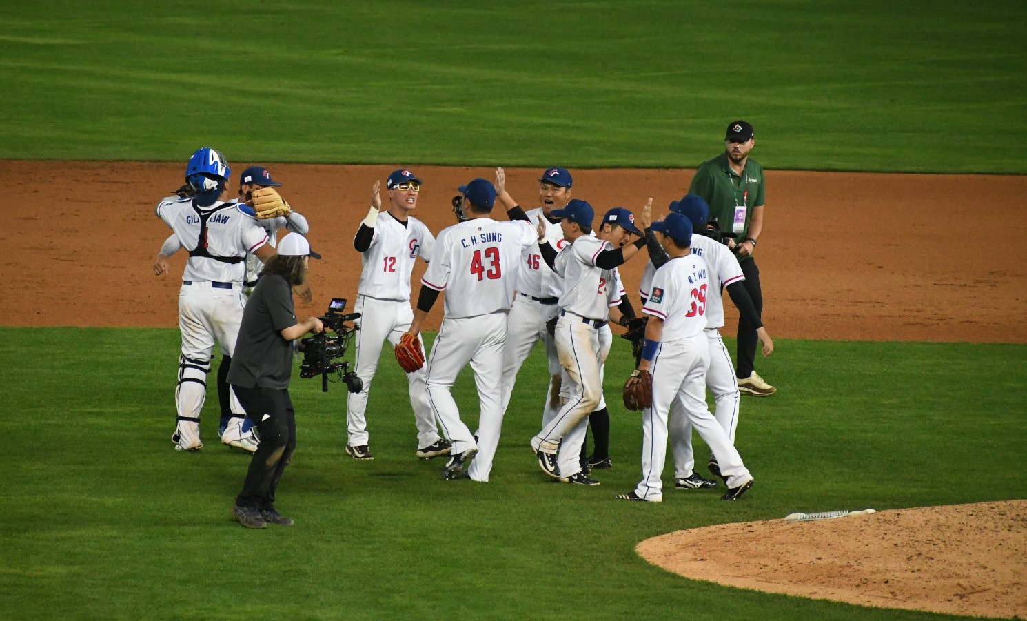 3月10日、WBC台湾代表チームはイタリア代表を下し、大会10年ぶりの勝利！