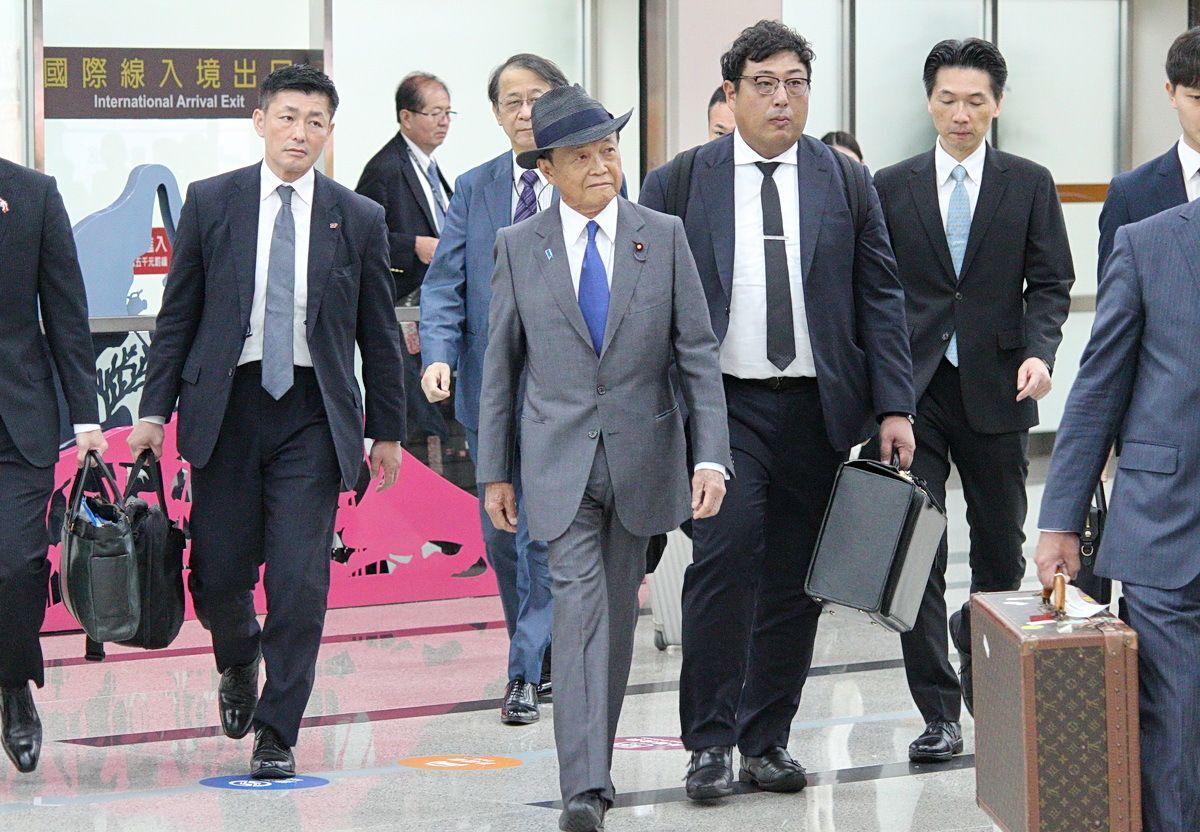 麻生 夫人