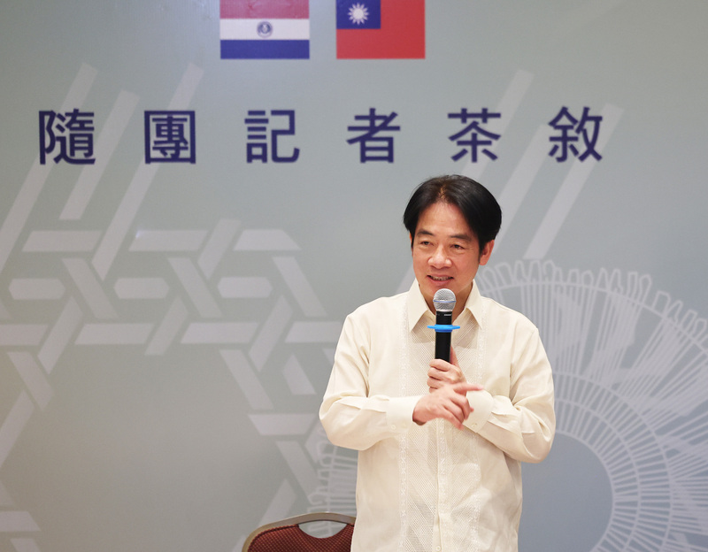 중화민국 부총통 라이칭더(賴清德)는 현지시간 8월15일 오전 파라과이 신임 대통령 취임식 참석 후, 오후에는 아순시온시 건립 486주년 열병식 등 일정을 마치고 수행기자단과 간담회를 가졌다. -사진: CNA
