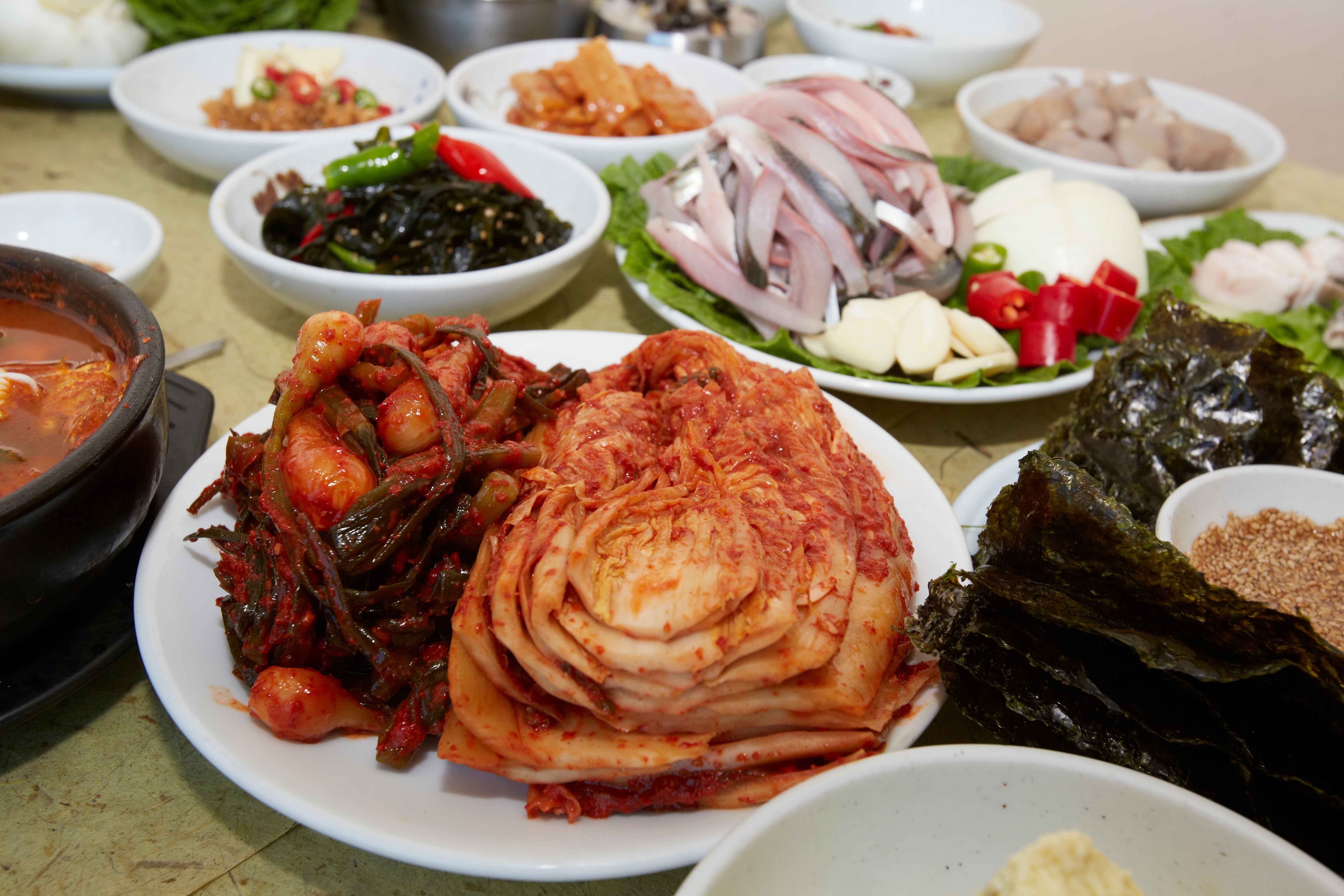 한정식 김치(광주광역시). -사진: 한국관광공사 제공