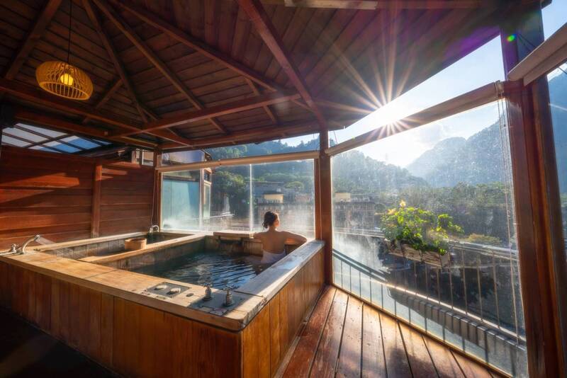 The Taichung Tourism Bureau has organized a number of hot spring events in the Guguan, Dakeng, Dongshi, Wuri, and Houli areas. (Photo: CNA)