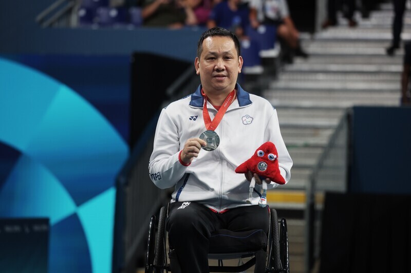 Тайваньский теннисист Чэн Мин-чжи завоевал «серебро» на Паралимпийских играх в Париже. Об этой и других новостях слушайте в новом выпуске новостей!